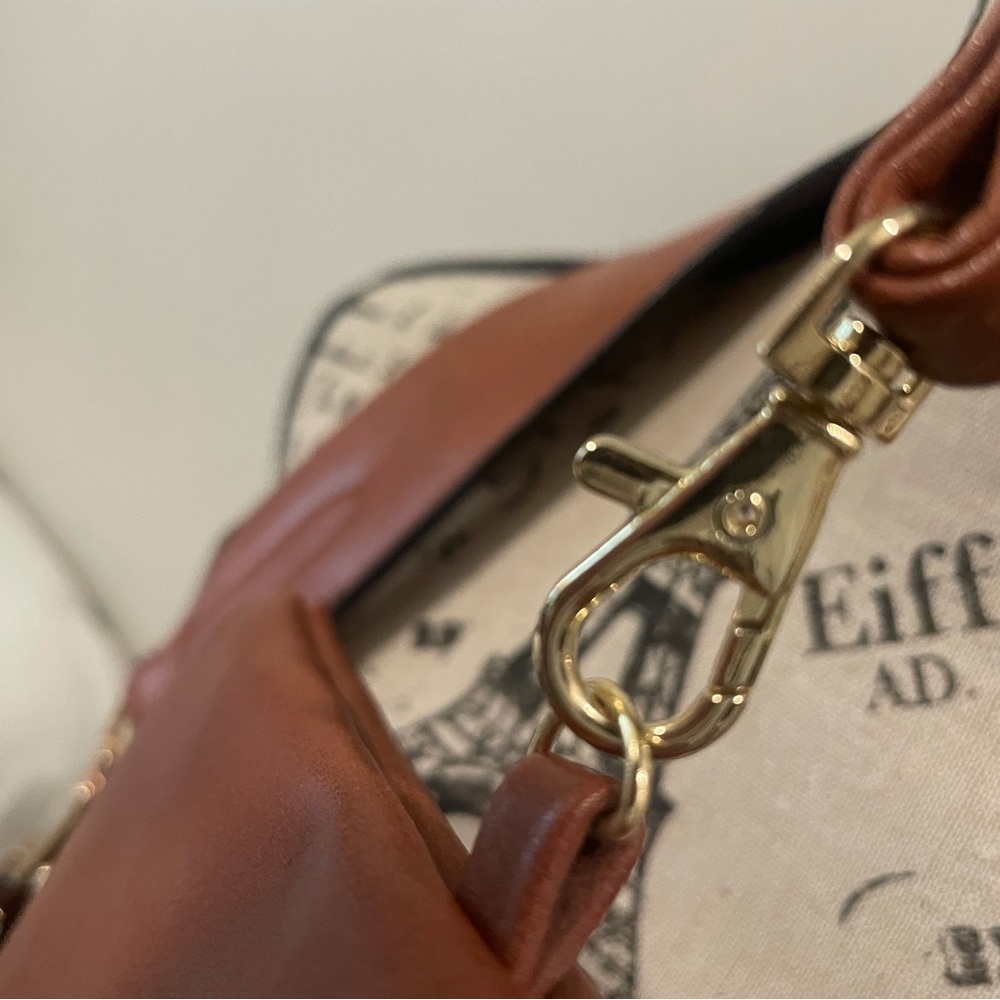 Handbag & Wallet - Picture 4 of 14